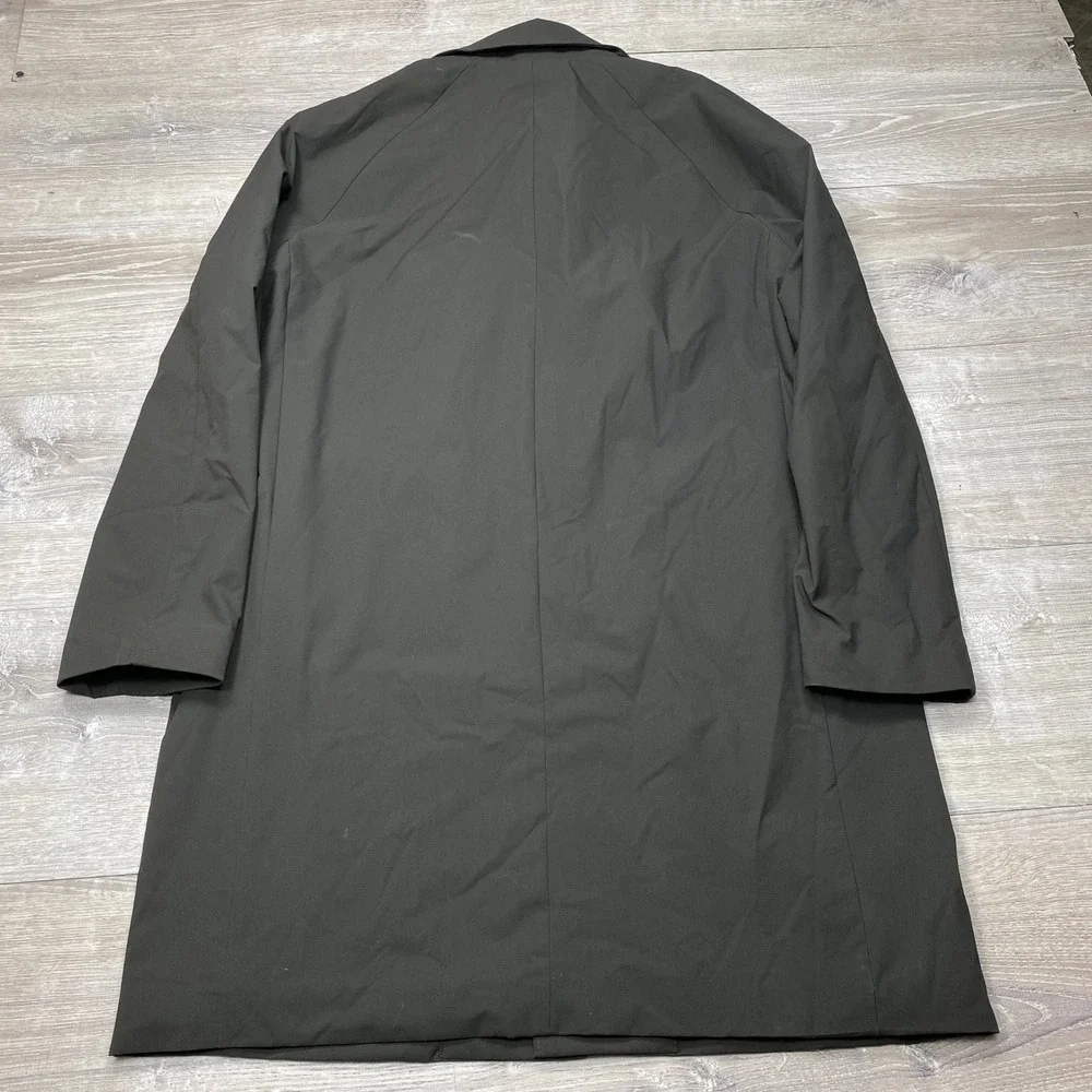 Banana Republic Motion Tech Mac Jacket Mens L Dark Pine Green Water Resistant